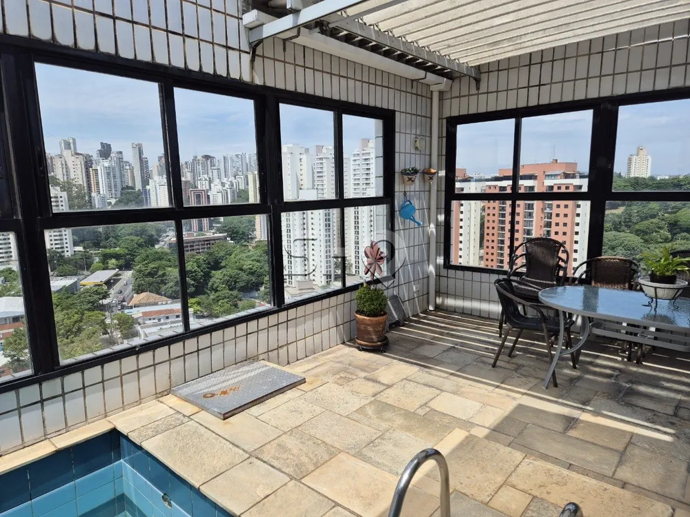 Apartamento, 3 quartos, 156 m² - Foto 1