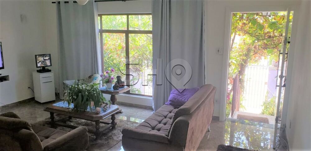 Sobrado, 4 quartos, 210 m² - Foto 1
