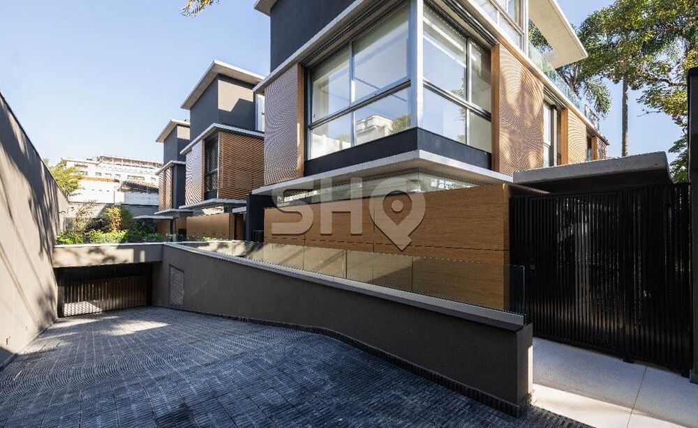 Casa de Condomínio à venda com 4 quartos, 338m² - Foto 4