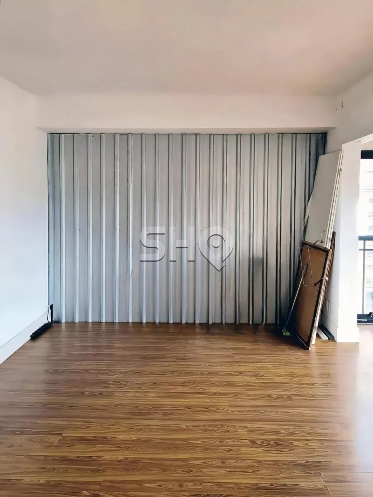 Apartamento à venda com 1 quarto, 42m² - Foto 2