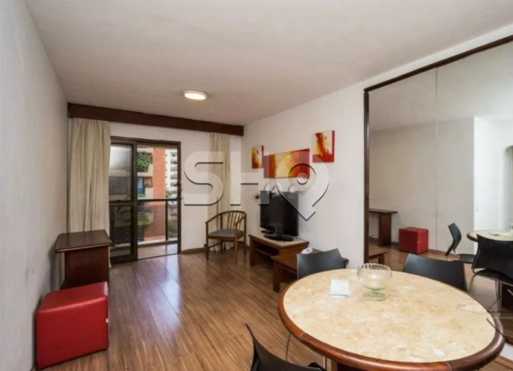 Apartamento à venda com 2 quartos, 70m² - Foto 4