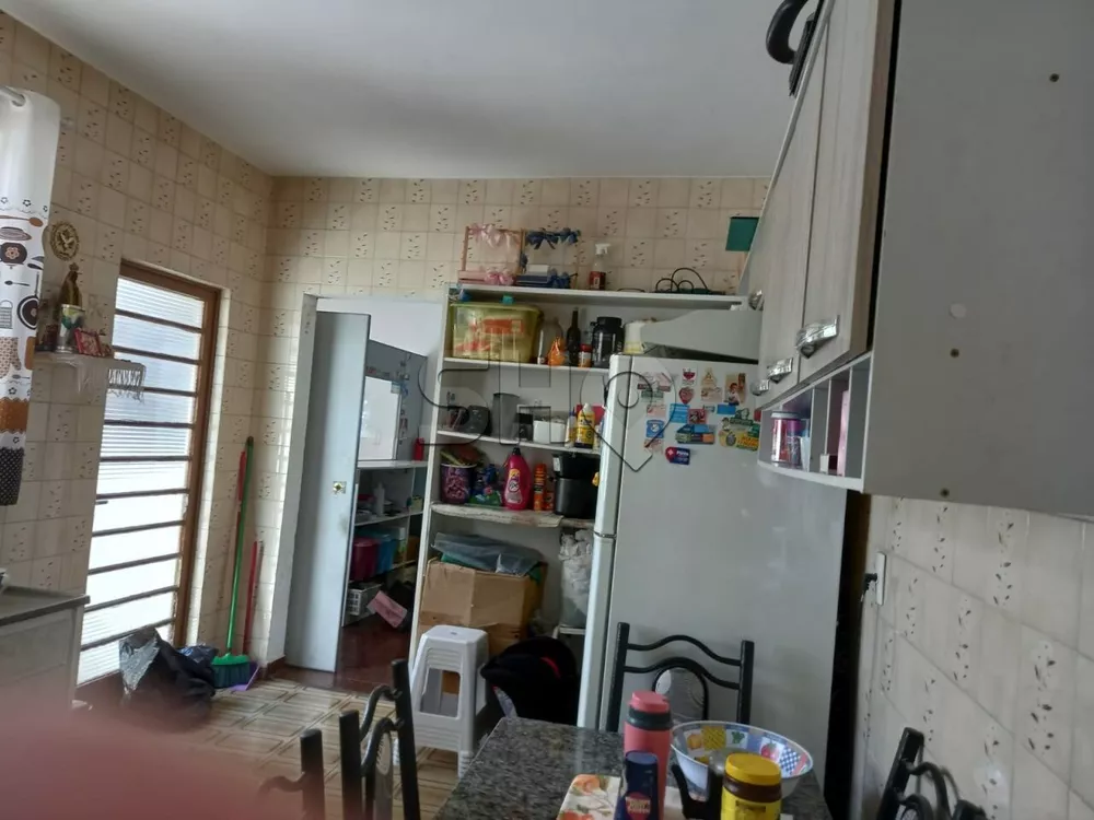 Casa à venda com 2 quartos, 175m² - Foto 1