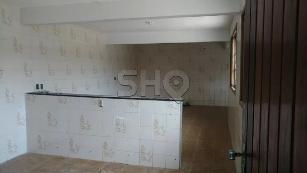 Casa à venda com 6 quartos, 490m² - Foto 2