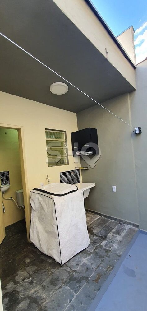 Sobrado à venda com 4 quartos, 127m² - Foto 3