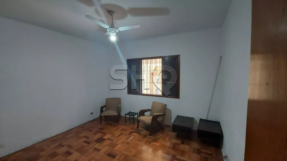 Sobrado à venda com 4 quartos, 200m² - Foto 3