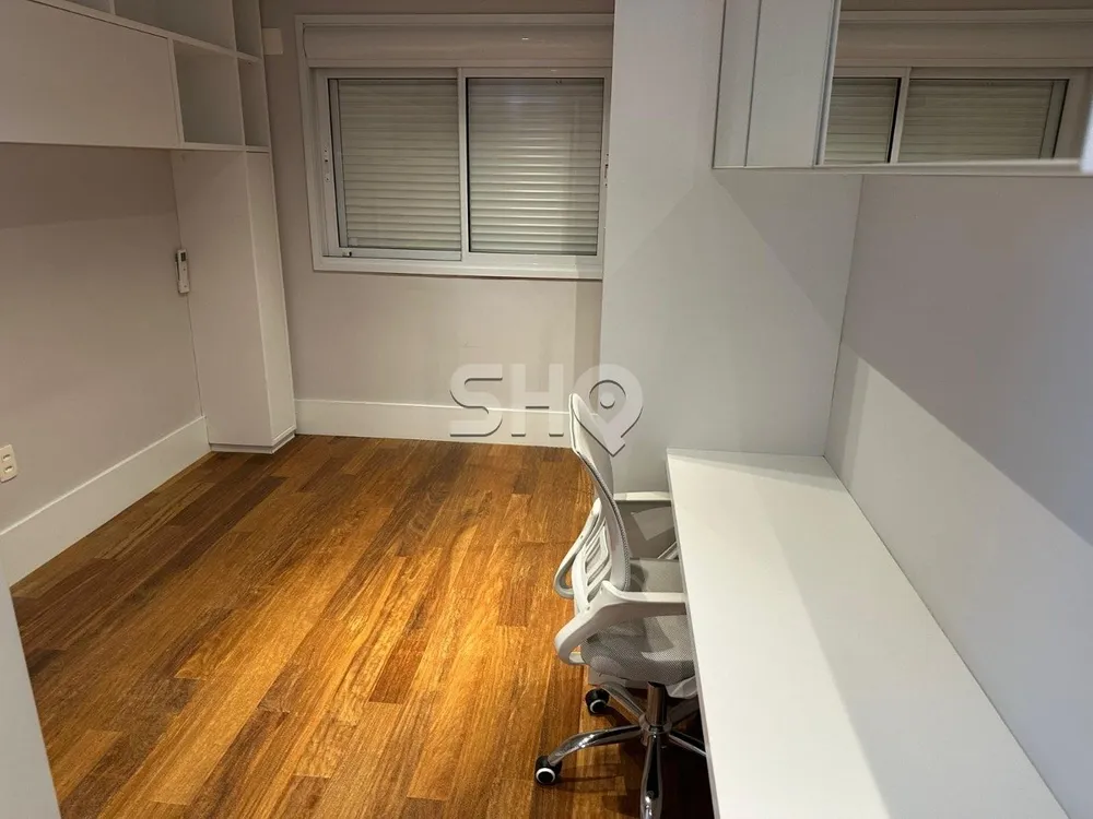 Apartamento, 3 quartos, 159 m² - Foto 2