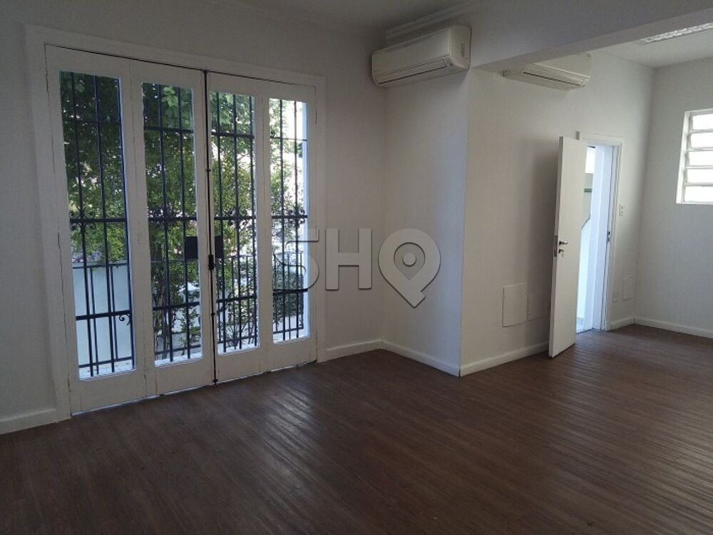Casa Comercial para alugar com 10 quartos, 220m² - Foto 6