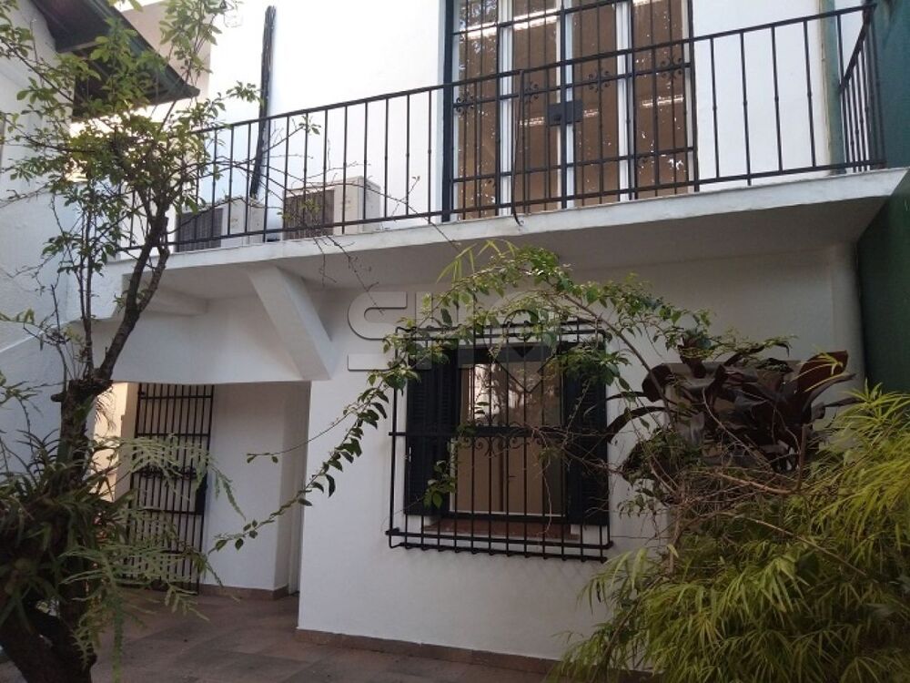 Casa Comercial para alugar com 10 quartos, 220m² - Foto 18