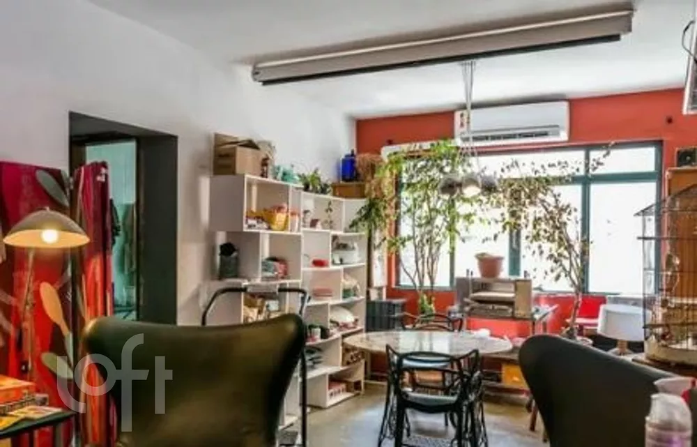 Apartamento à venda com 2 quartos, 82m² - Foto 1