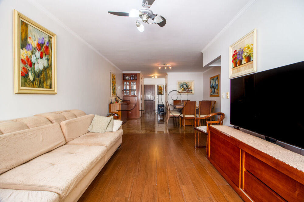 Apartamento à venda com 4 quartos, 167m² - Foto 2