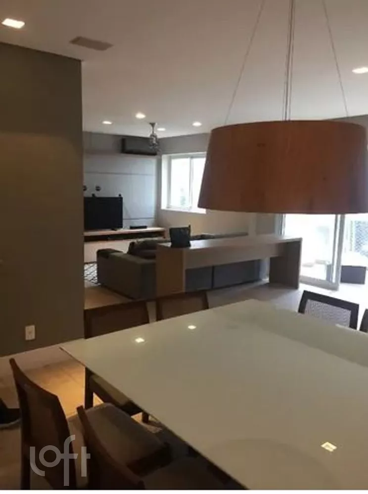 Apartamento à venda com 3 quartos, 169m² - Foto 3