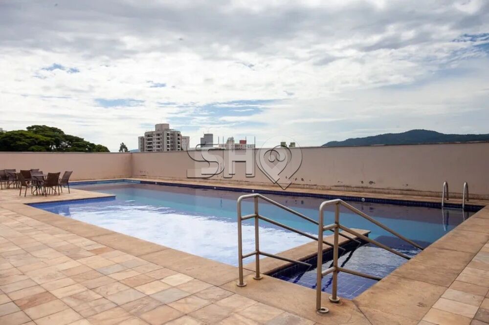Apartamento à venda com 2 quartos, 45m² - Foto 2