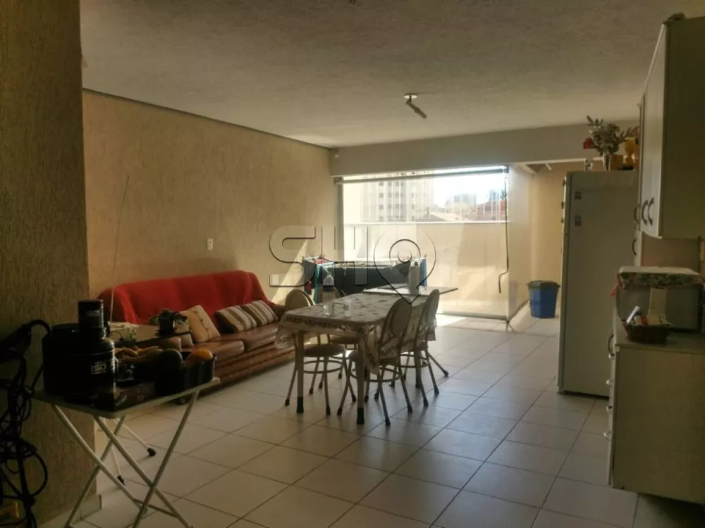 Sobrado à venda com 3 quartos, 250m² - Foto 1