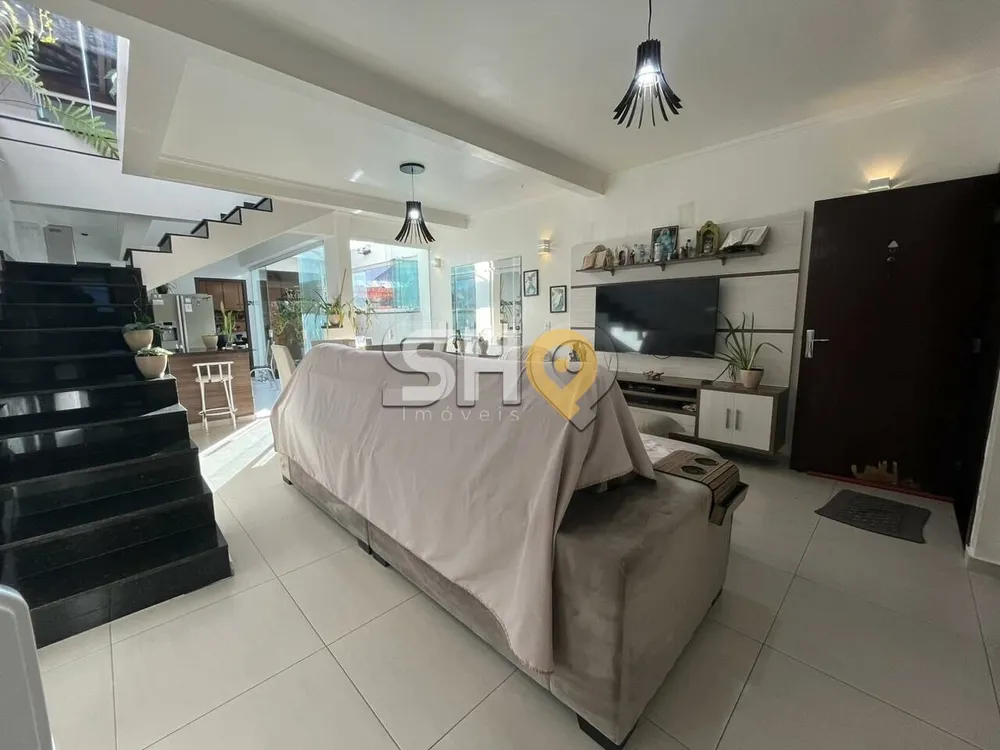 Sobrado, 2 quartos, 260 m² - Foto 4