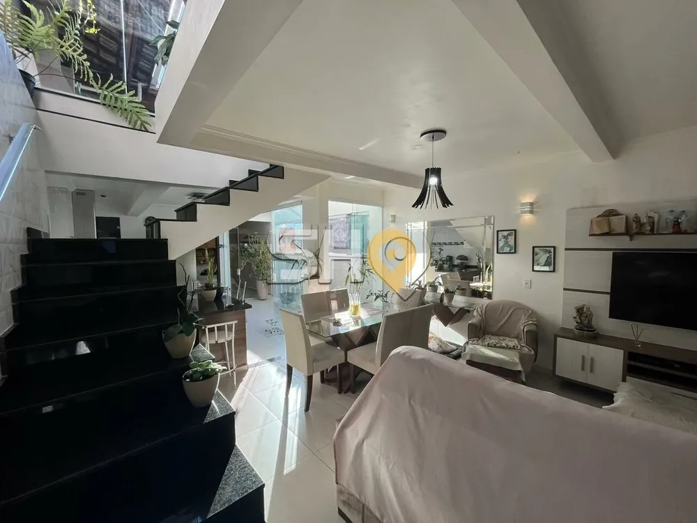 Sobrado, 2 quartos, 260 m² - Foto 2