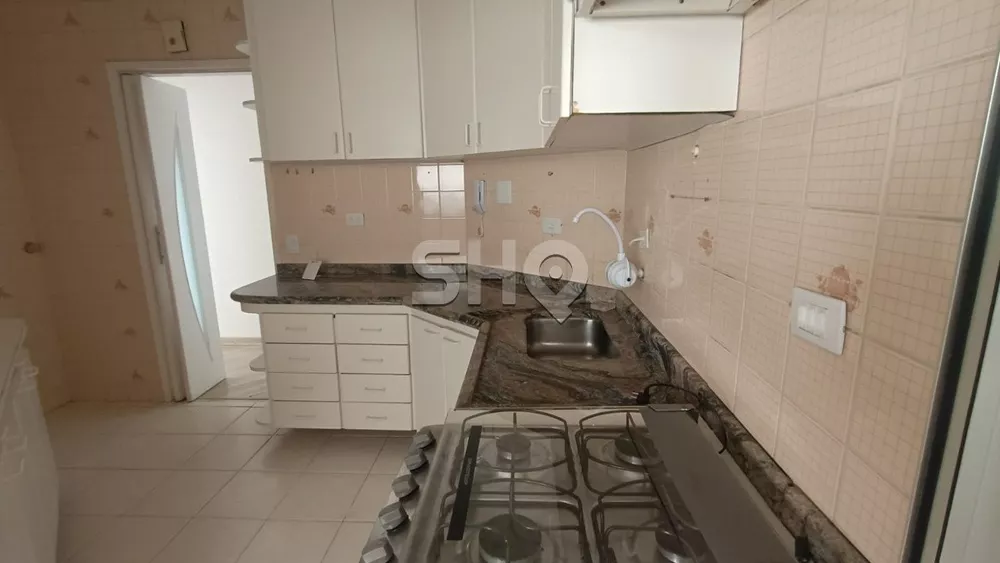 Apartamento à venda com 3 quartos, 79m² - Foto 4