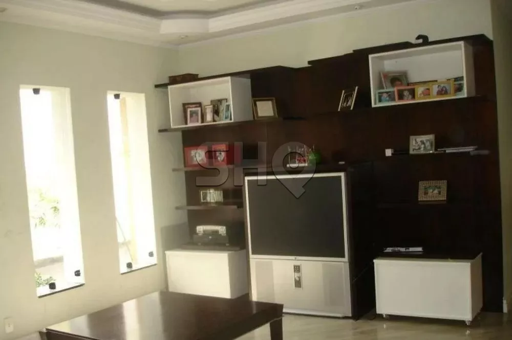 Casa à venda com 4 quartos, 380m² - Foto 6