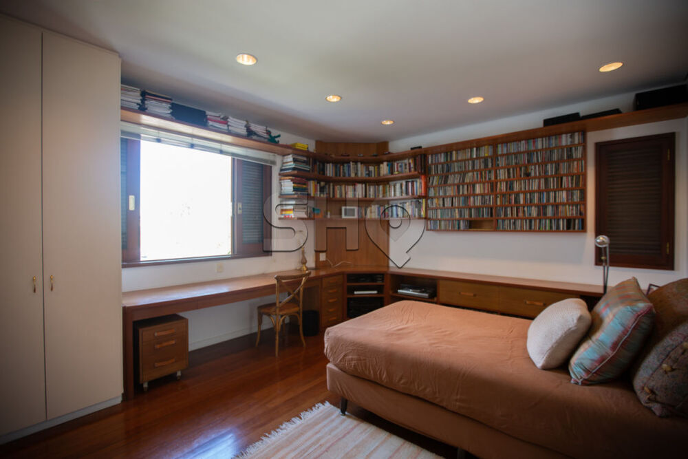 Casa à venda com 5 quartos, 1162m² - Foto 3