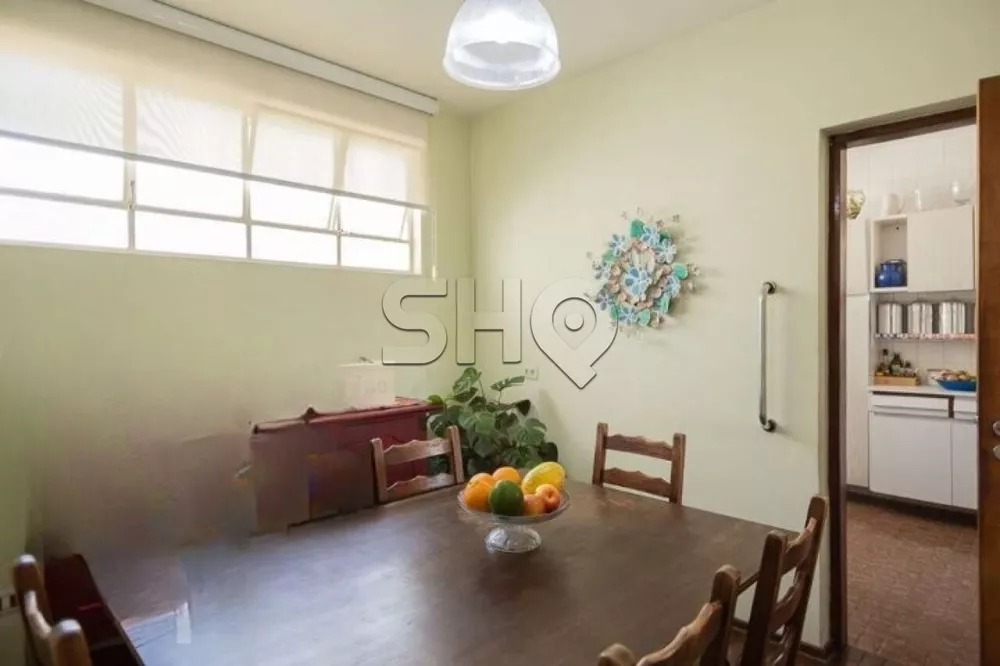 Apartamento à venda com 4 quartos, 188m² - Foto 15