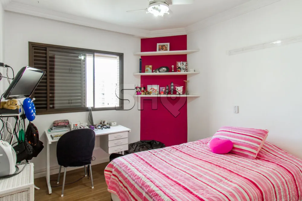 Apartamento, 4 quartos, 246 m² - Foto 2