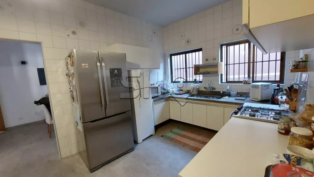 Sobrado à venda com 4 quartos, 540m² - Foto 12