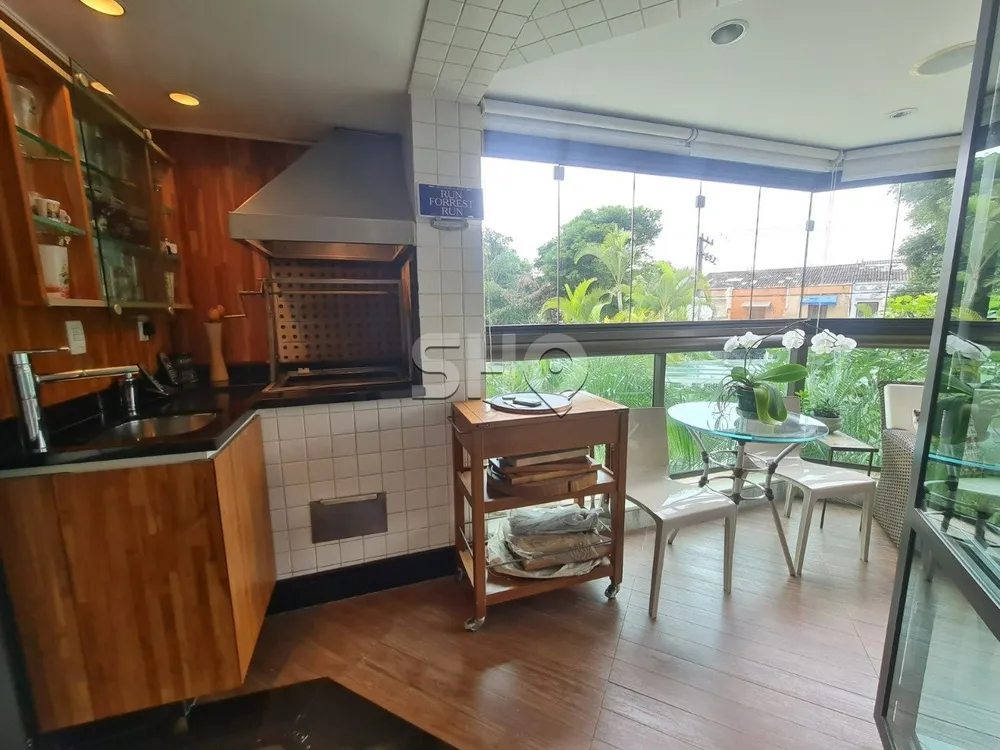Apartamento, 3 quartos, 193 m² - Foto 1