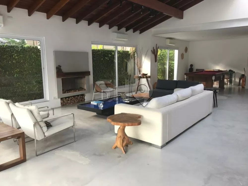 Casa de Condomínio à venda com 5 quartos, 520m² - Foto 1