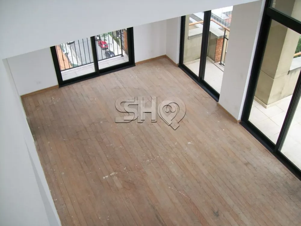 Cobertura, 3 quartos, 270 m² - Foto 1
