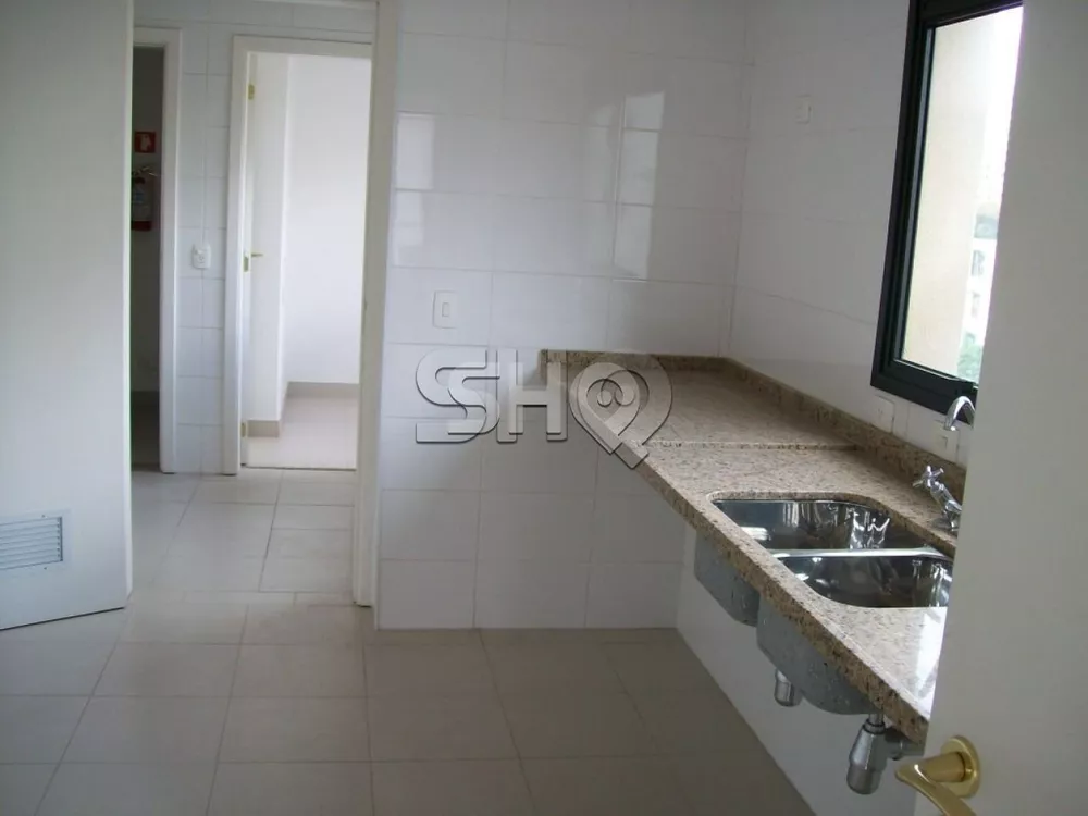 Cobertura, 3 quartos, 270 m² - Foto 4