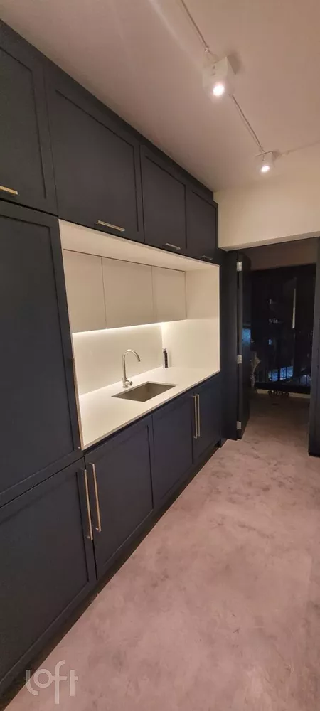 Apartamento à venda com 2 quartos, 85m² - Foto 17