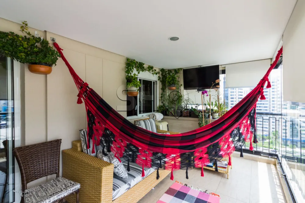 Apartamento, 3 quartos, 160 m² - Foto 1
