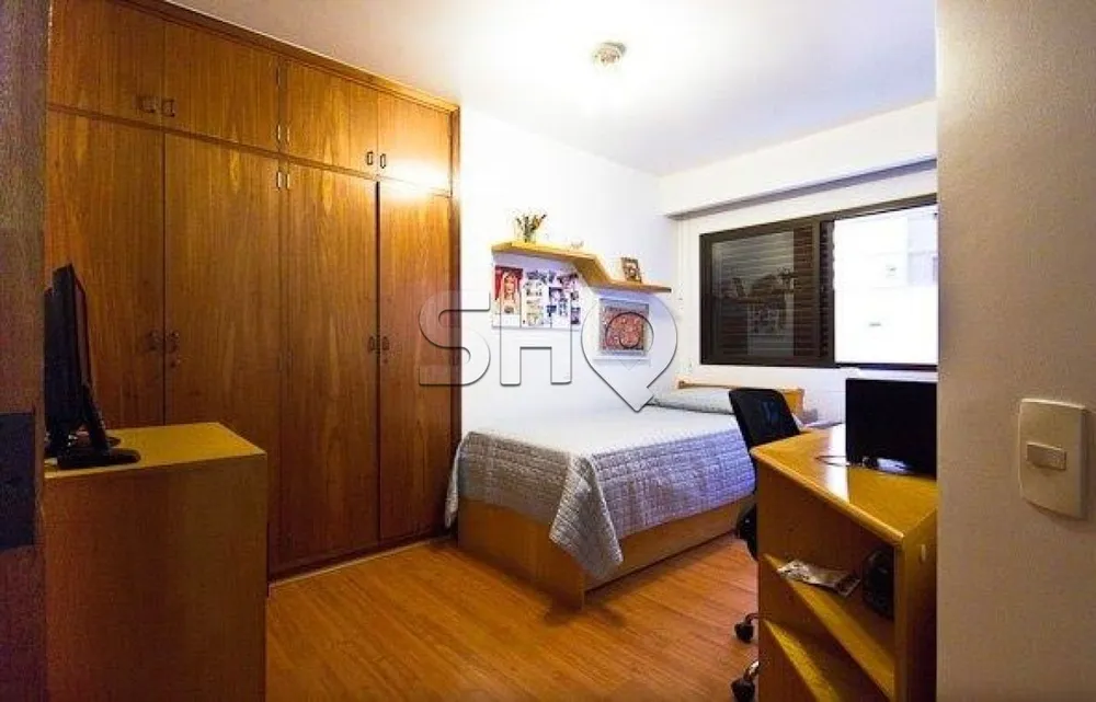 Apartamento, 4 quartos, 190 m² - Foto 2