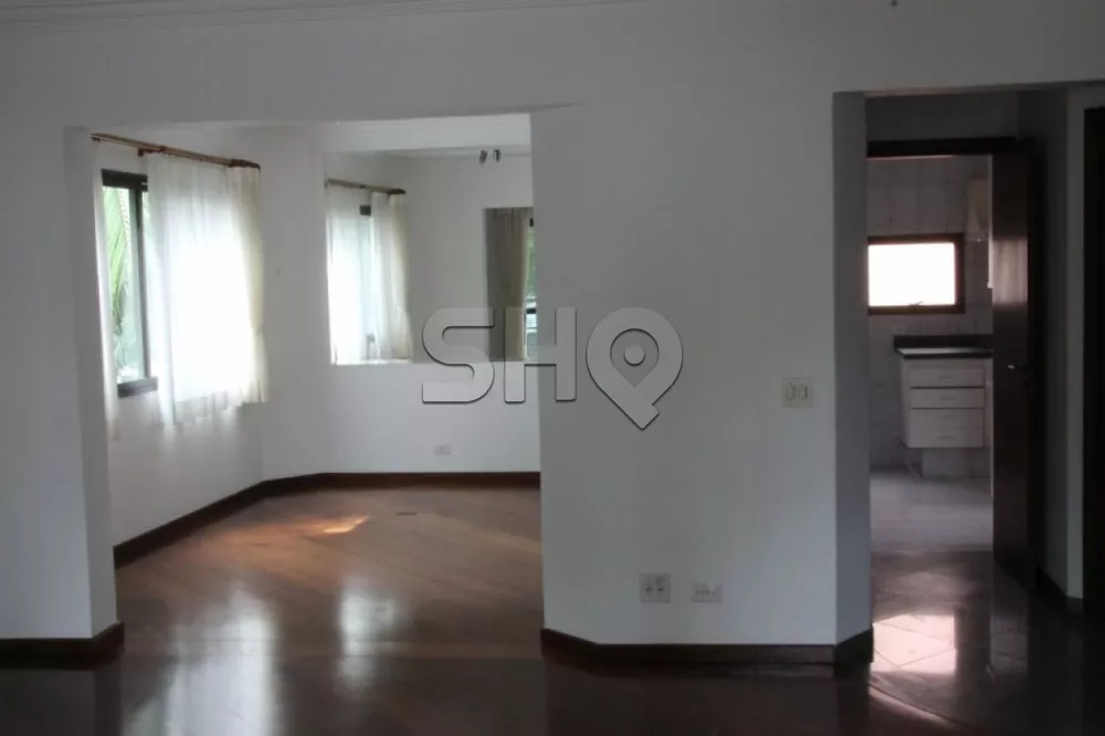 Apartamento à venda com 4 quartos, 155m² - Foto 4