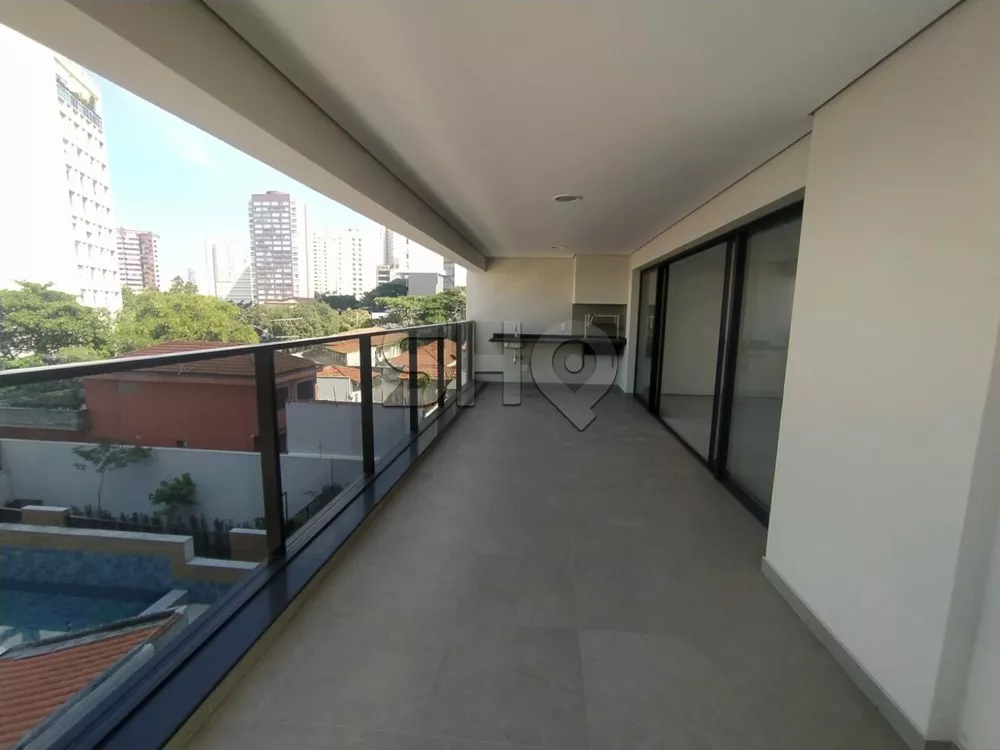 Apartamento à venda com 3 quartos, 184m² - Foto 2