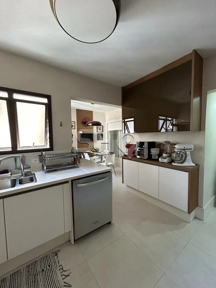 Apartamento, 4 quartos, 213 m² - Foto 4