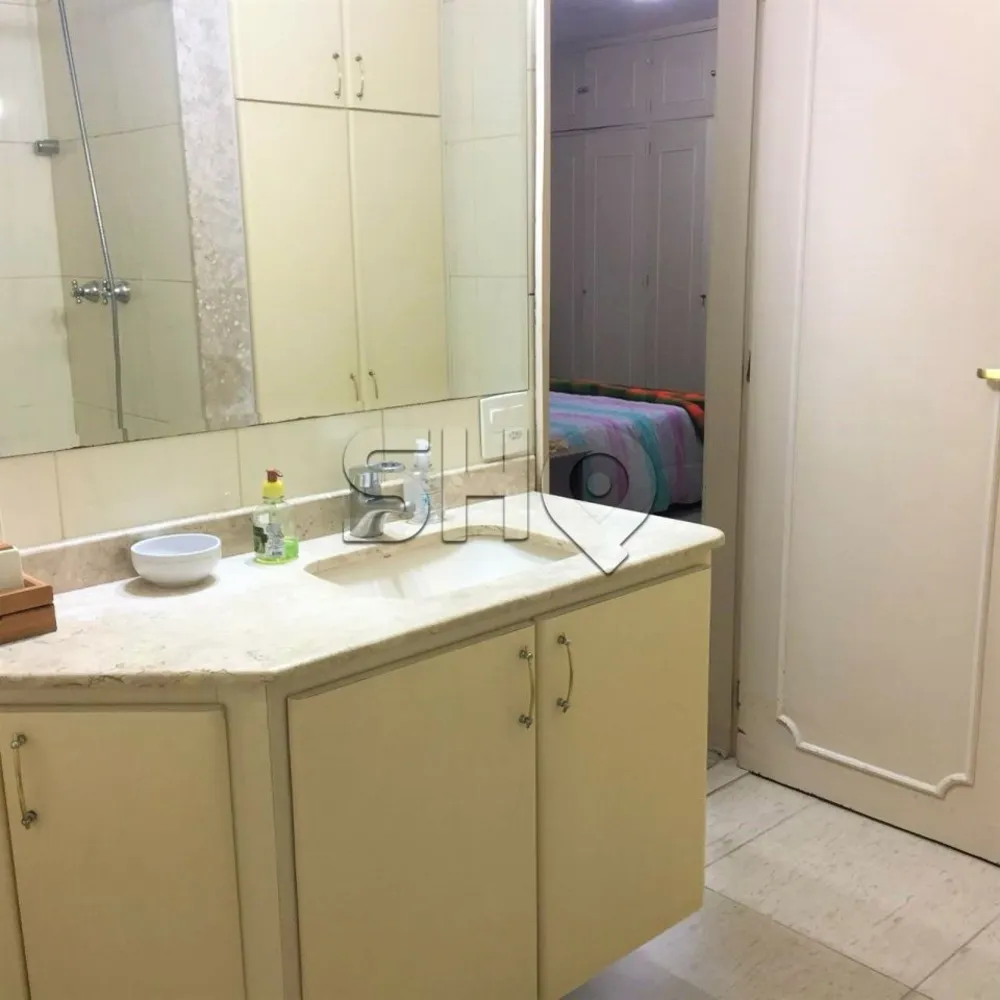 Apartamento, 4 quartos, 193 m² - Foto 2