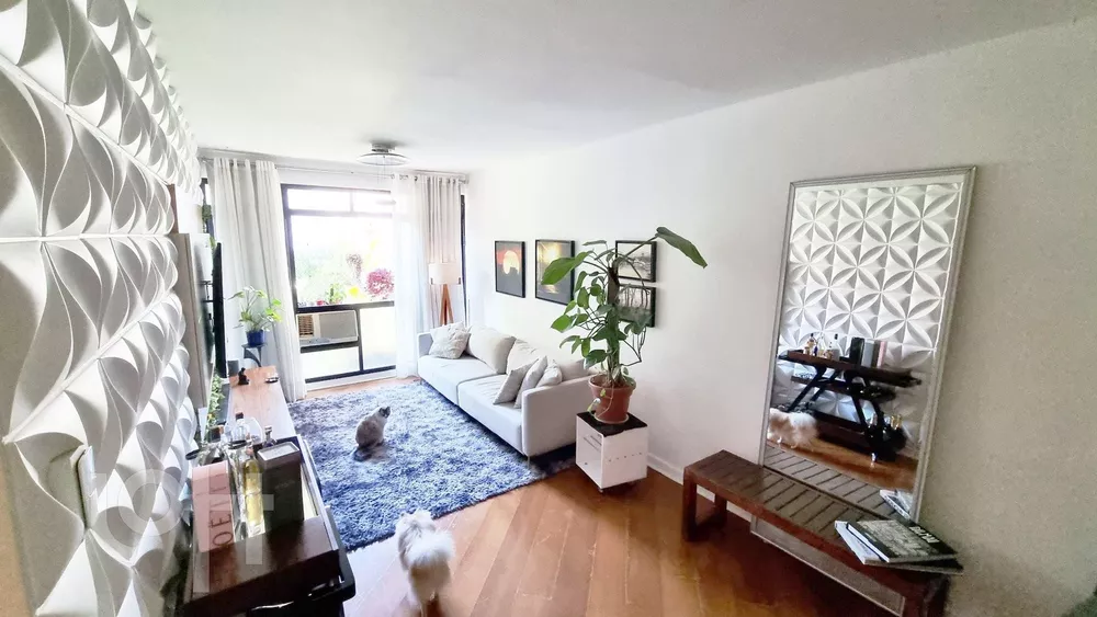 Apartamento à venda com 2 quartos, 100m² - Foto 1