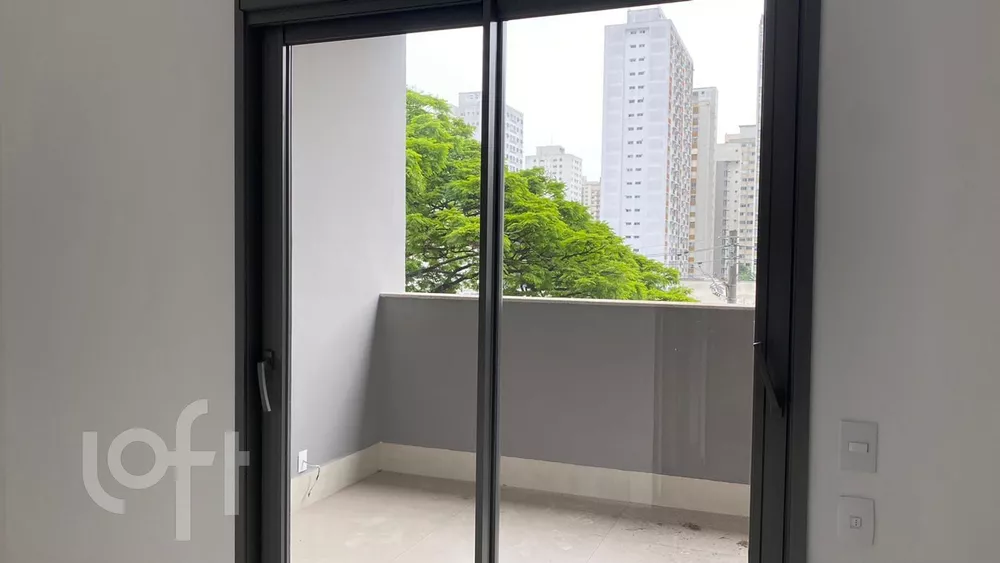 Apartamento à venda com 3 quartos, 149m² - Foto 4