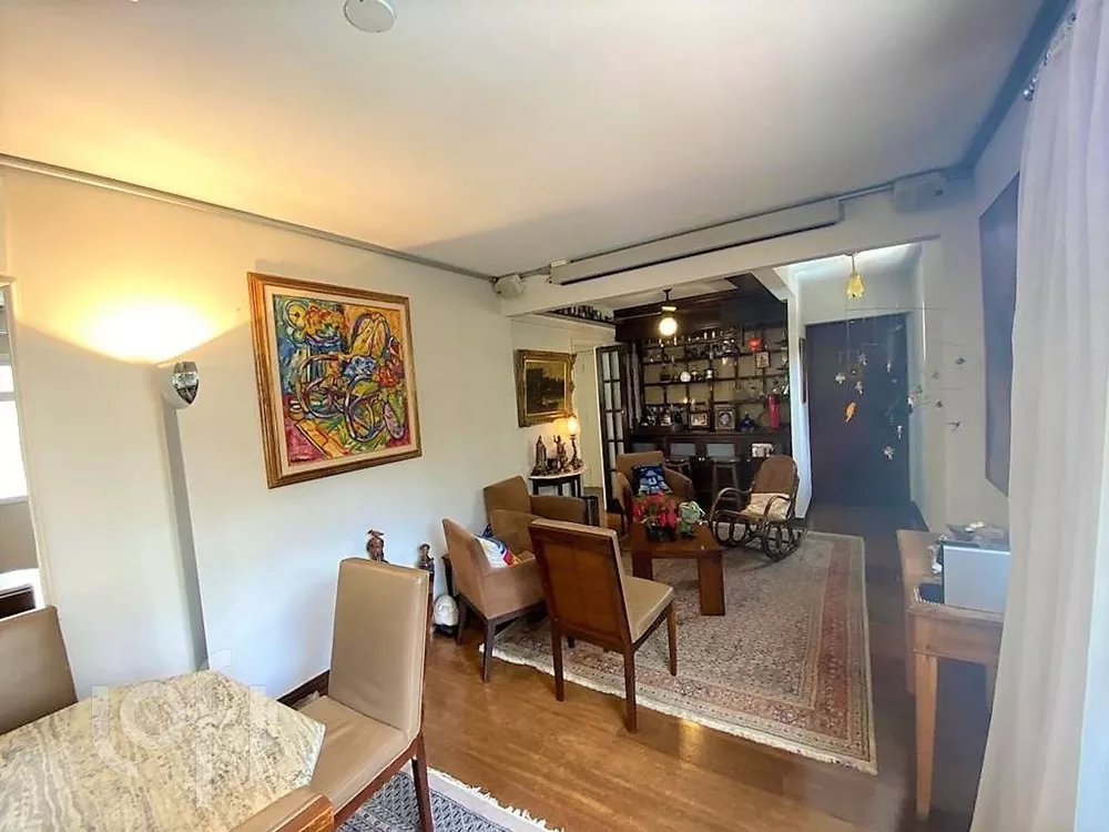 Apartamento à venda com 3 quartos, 140m² - Foto 7