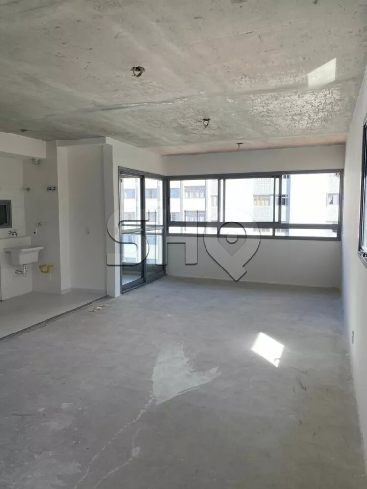 Apartamento à venda com 2 quartos, 84m² - Foto 1