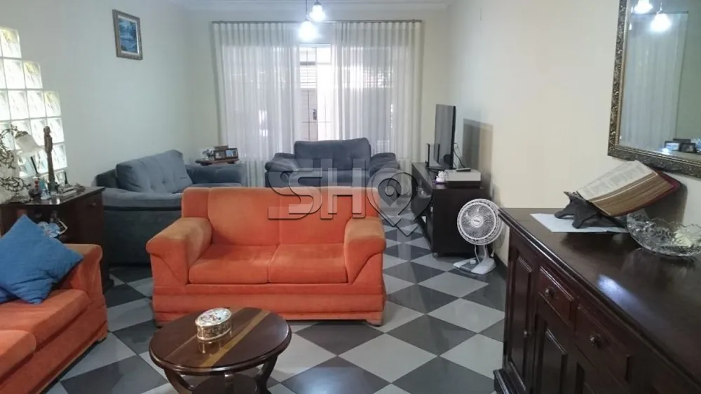 Sobrado, 3 quartos, 222 m² - Foto 2