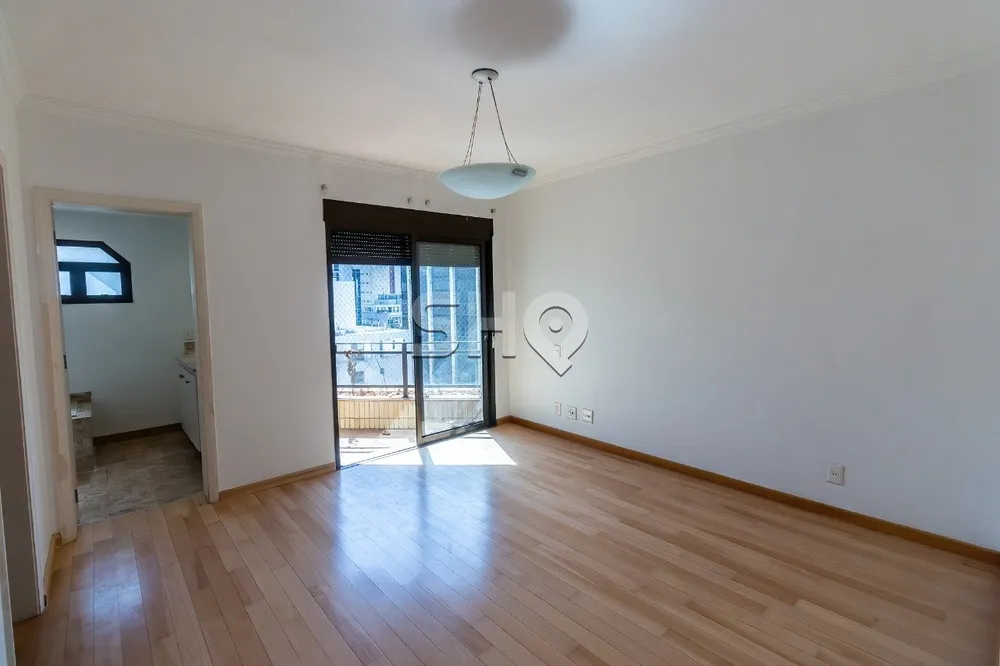 Apartamento, 3 quartos, 240 m² - Foto 8