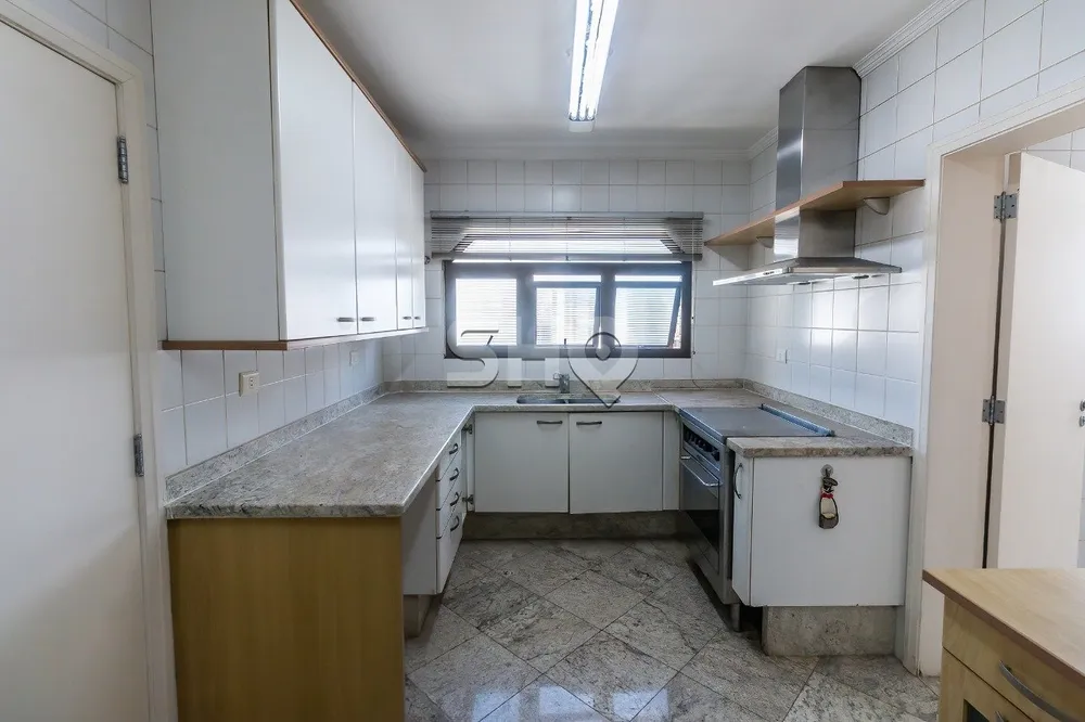 Apartamento, 3 quartos, 240 m² - Foto 13
