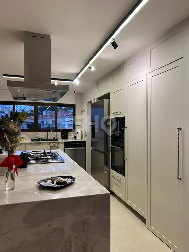 Apartamento, 3 quartos, 190 m² - Foto 11