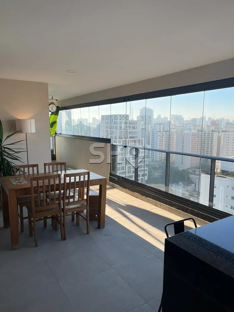 Apartamento para alugar com 3 quartos, 118m² - Foto 1