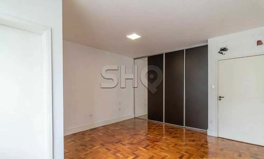 Apartamento à venda com 3 quartos, 128m² - Foto 12