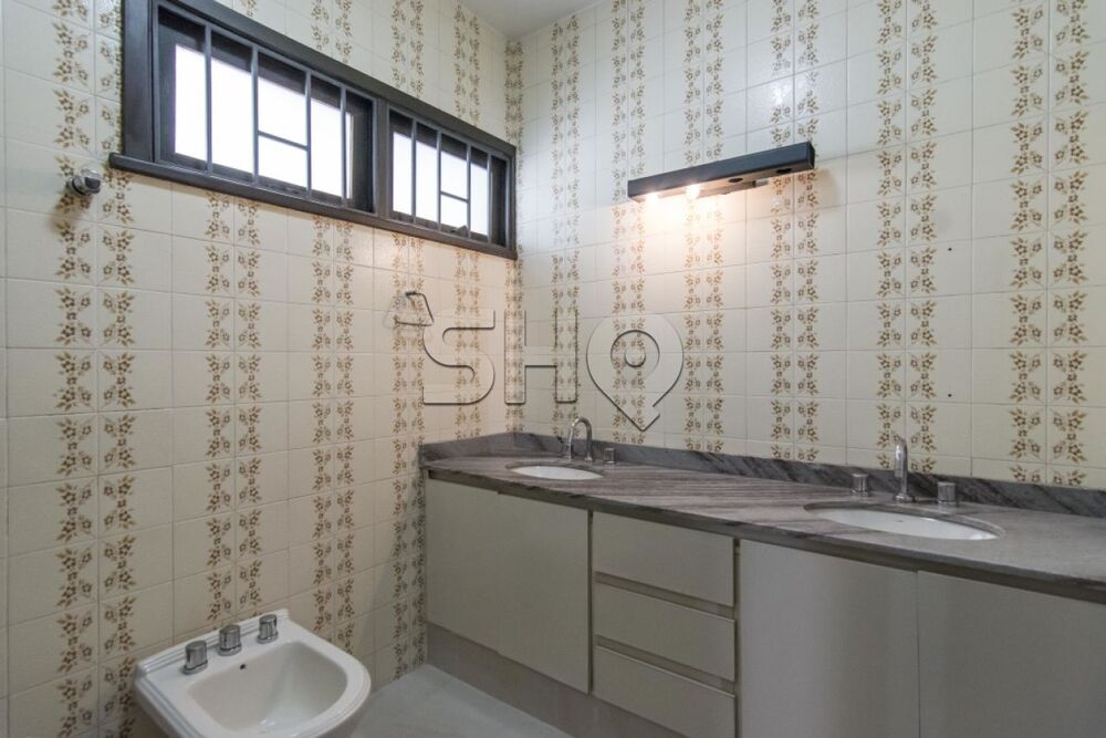 Sobrado à venda com 5 quartos, 274m² - Foto 17