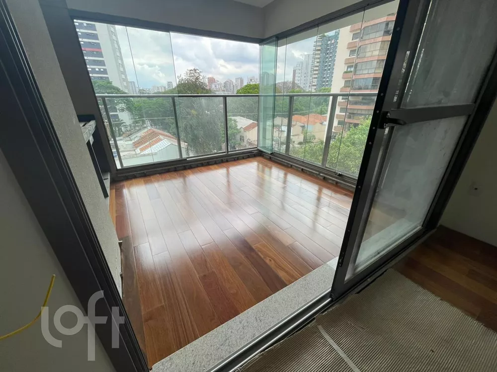 Apartamento à venda com 3 quartos, 158m² - Foto 4