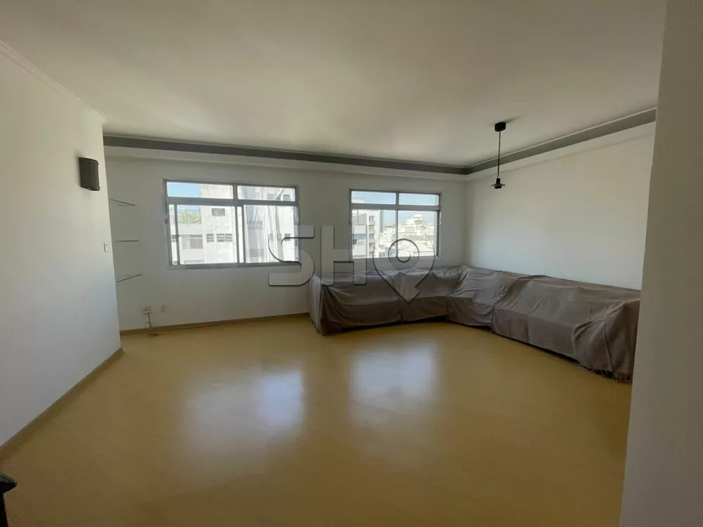Apartamento, 3 quartos, 230 m² - Foto 1