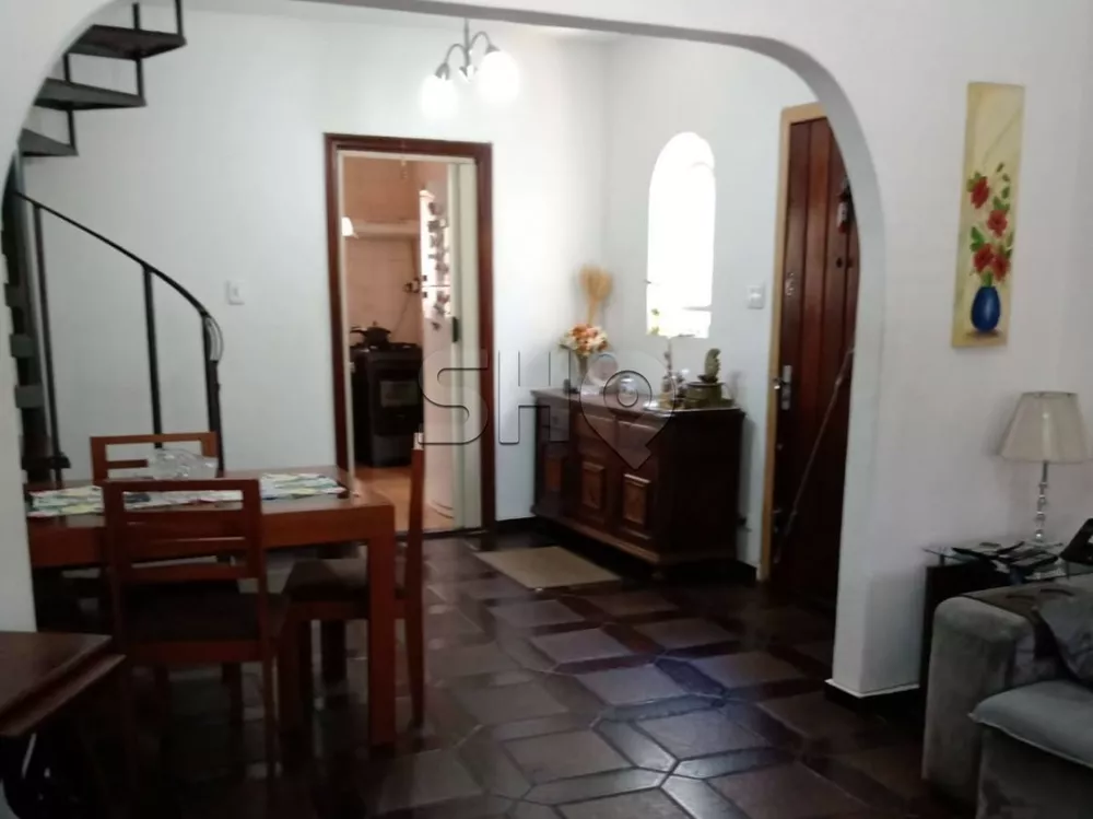 Sobrado à venda com 3 quartos, 130m² - Foto 2